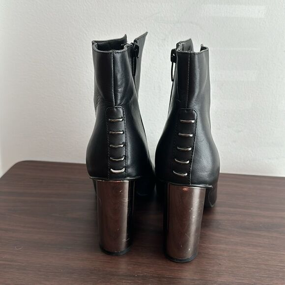 Kendall + Kylie Black Leather Metallic Heel Ankle Booties Sz 9 - Picture 6 of 10